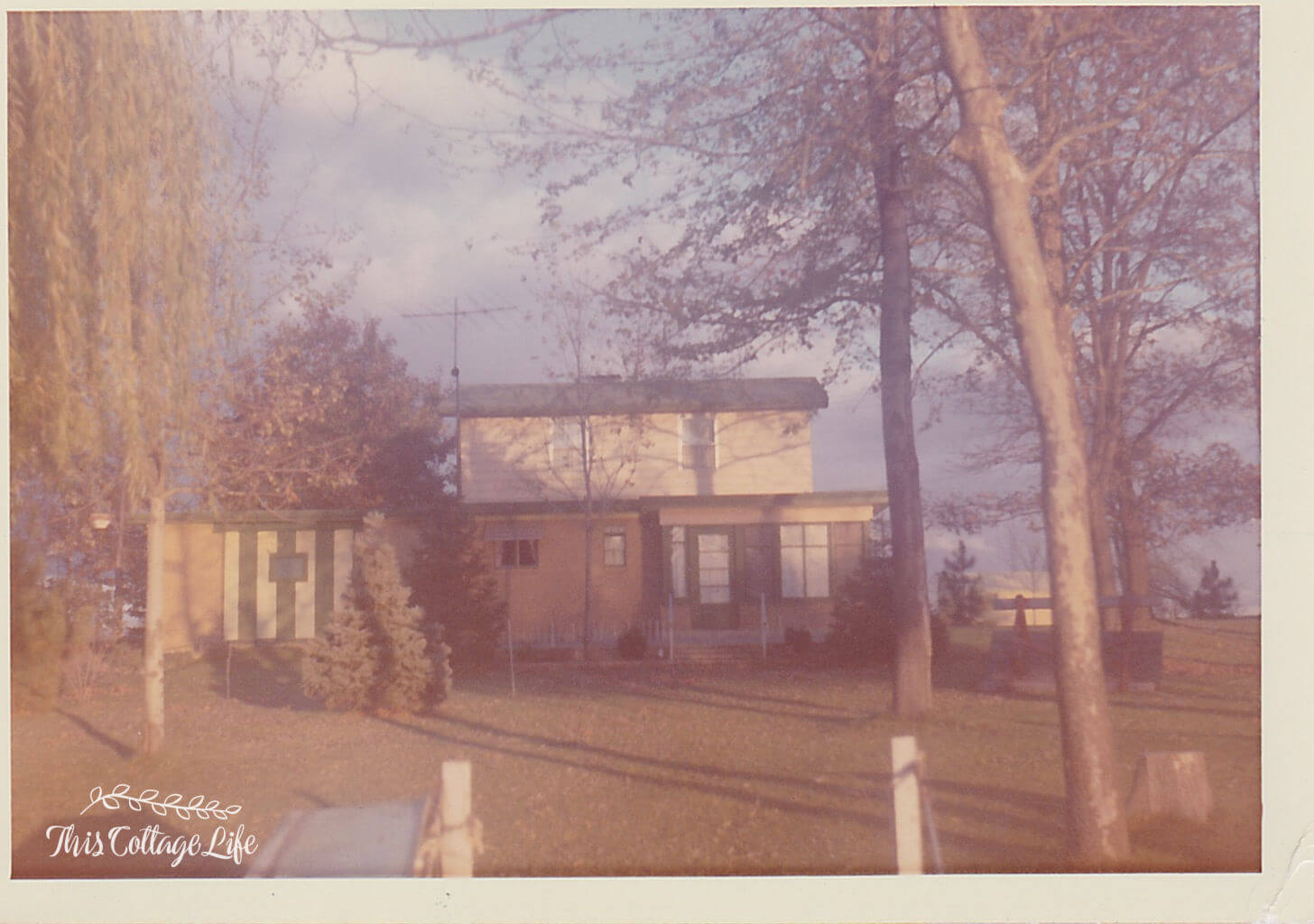 Vintage Cottage.w 